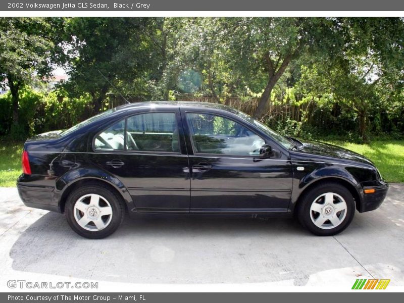 Black / Grey 2002 Volkswagen Jetta GLS Sedan