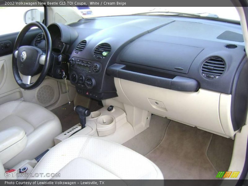 White / Cream Beige 2002 Volkswagen New Beetle GLS TDI Coupe
