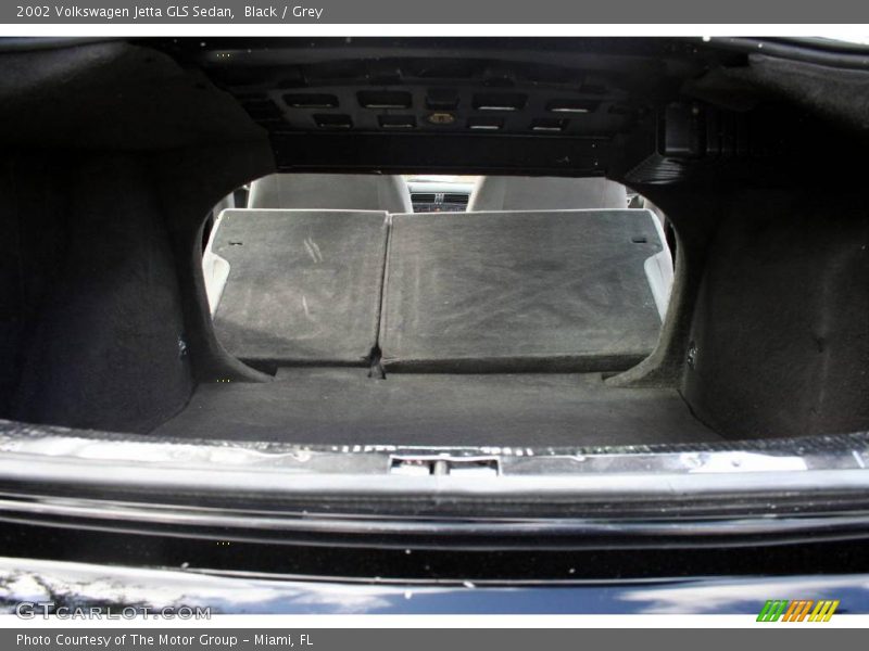 Black / Grey 2002 Volkswagen Jetta GLS Sedan