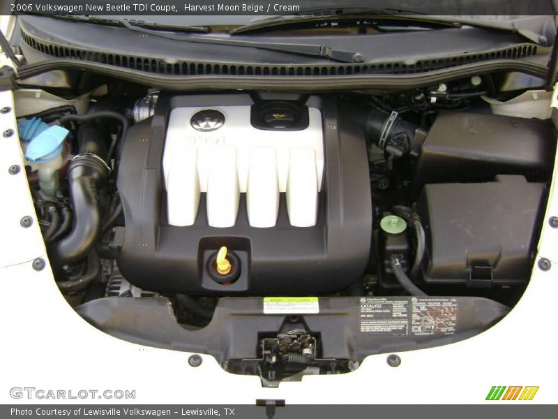 Harvest Moon Beige / Cream 2006 Volkswagen New Beetle TDI Coupe