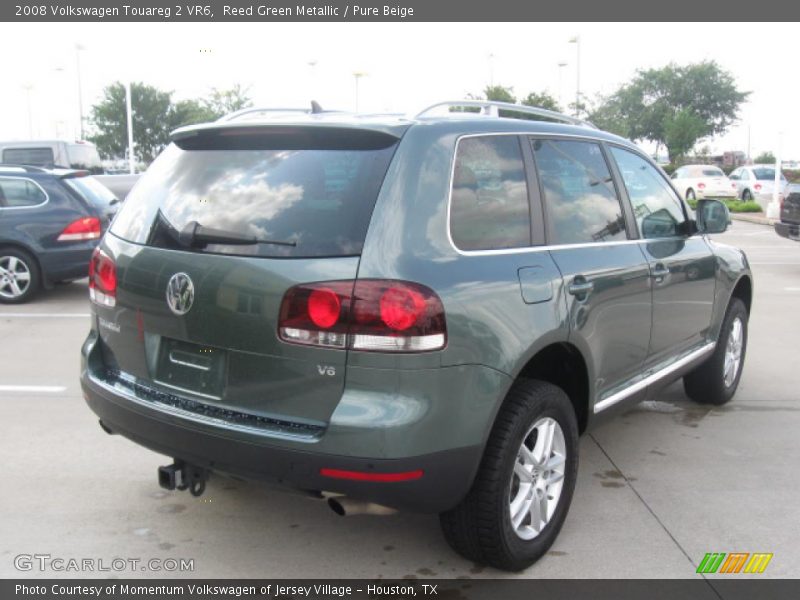 Reed Green Metallic / Pure Beige 2008 Volkswagen Touareg 2 VR6