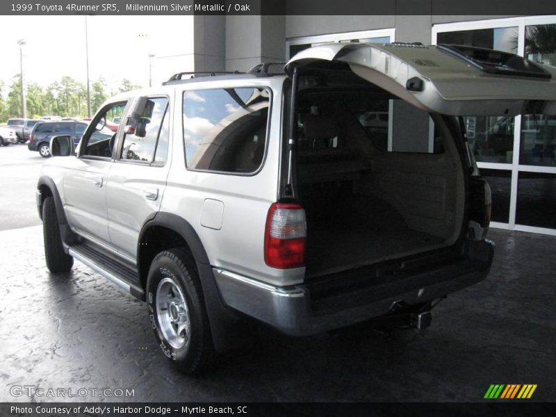 Millennium Silver Metallic / Oak 1999 Toyota 4Runner SR5