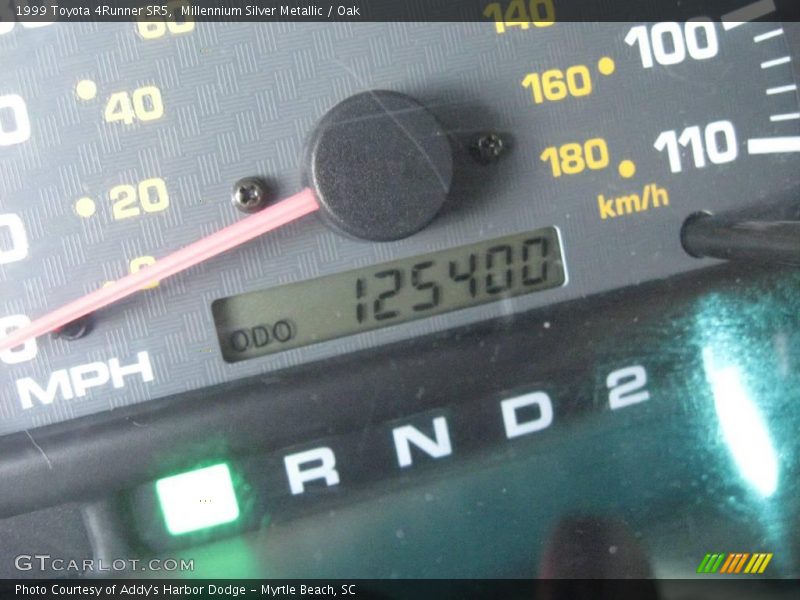 Millennium Silver Metallic / Oak 1999 Toyota 4Runner SR5