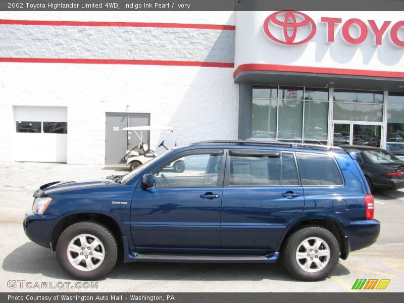 Indigo Ink Pearl / Ivory 2002 Toyota Highlander Limited 4WD