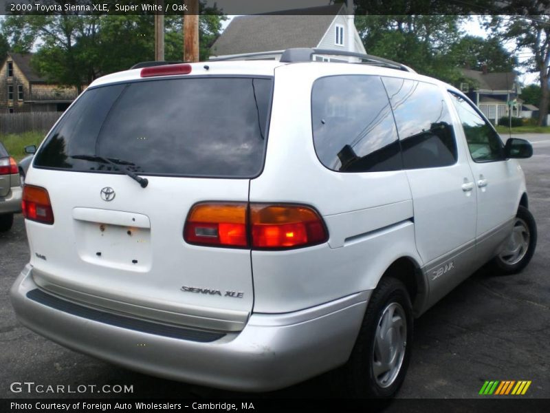 Super White / Oak 2000 Toyota Sienna XLE