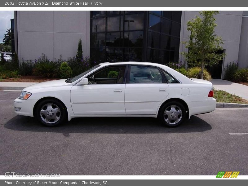 Diamond White Pearl / Ivory 2003 Toyota Avalon XLS