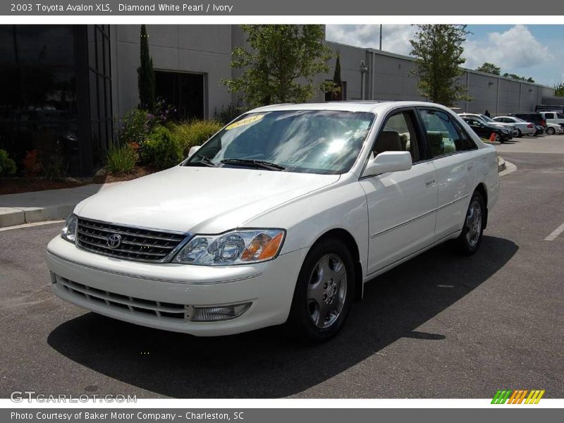 Diamond White Pearl / Ivory 2003 Toyota Avalon XLS