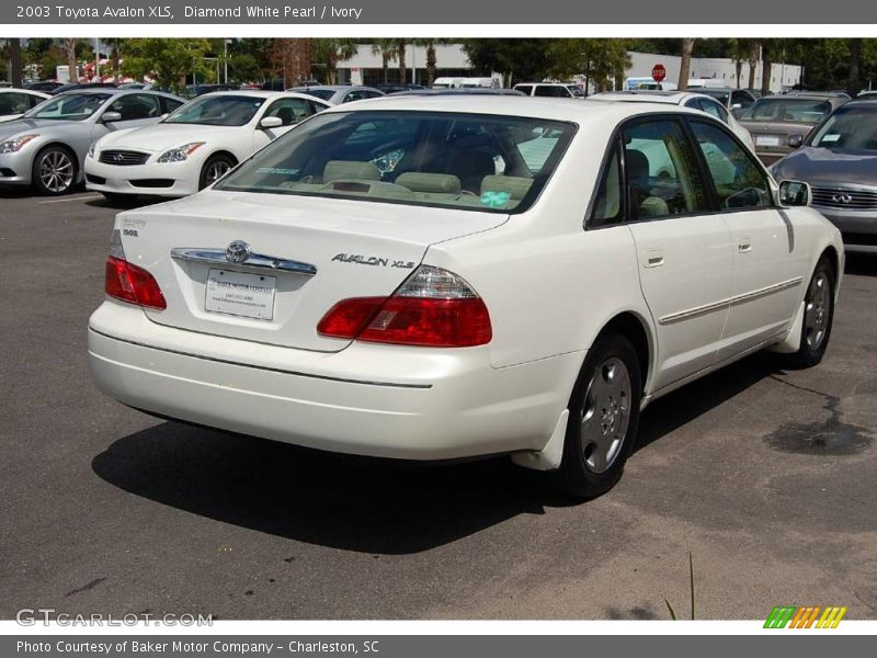 Diamond White Pearl / Ivory 2003 Toyota Avalon XLS