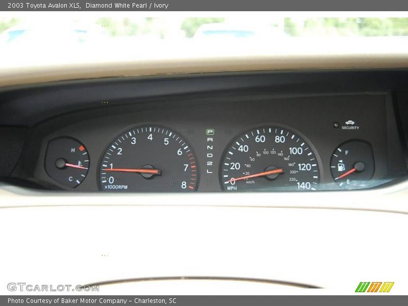 Diamond White Pearl / Ivory 2003 Toyota Avalon XLS