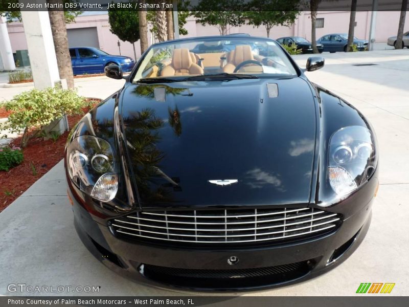 Jet Black / Sahara Tan 2009 Aston Martin DB9 Volante