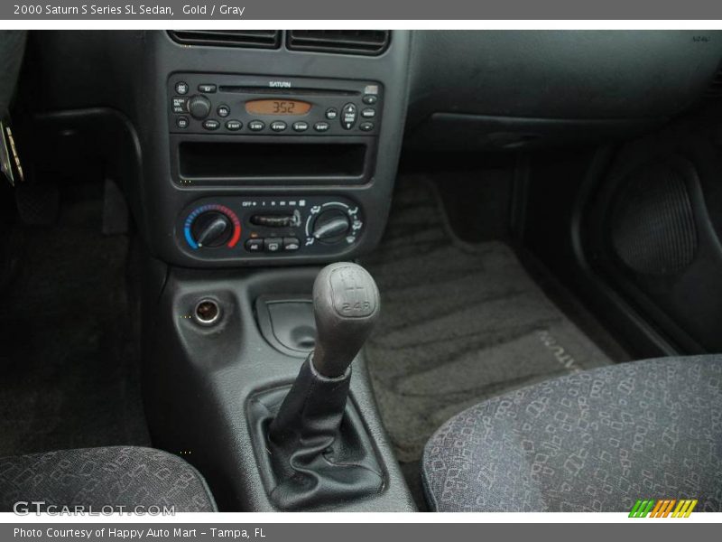 Gold / Gray 2000 Saturn S Series SL Sedan