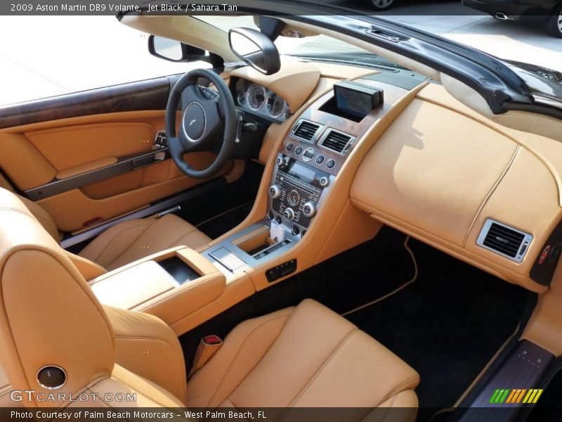 Jet Black / Sahara Tan 2009 Aston Martin DB9 Volante