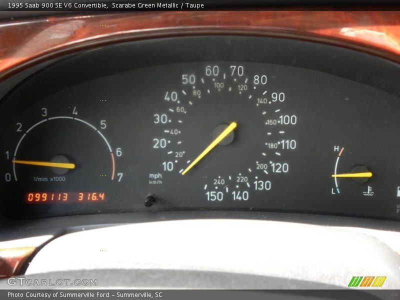 Scarabe Green Metallic / Taupe 1995 Saab 900 SE V6 Convertible