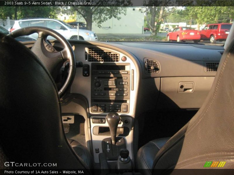 Black / Charcoal Gray 2003 Saab 9-5 Aero Sedan