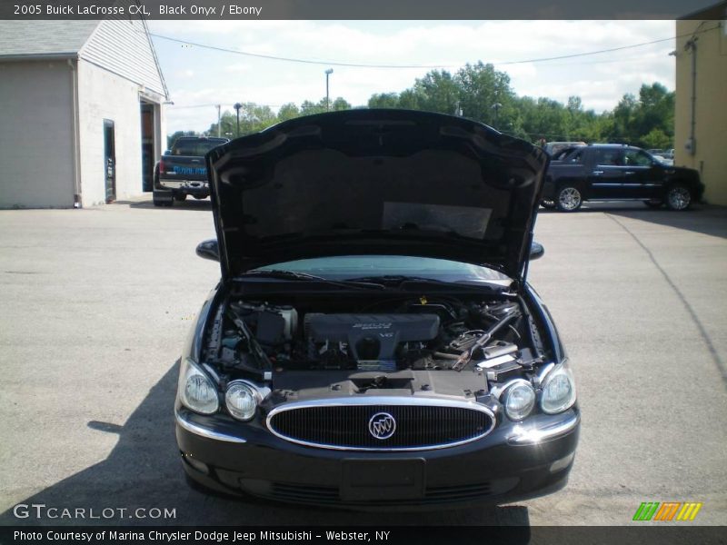 Black Onyx / Ebony 2005 Buick LaCrosse CXL