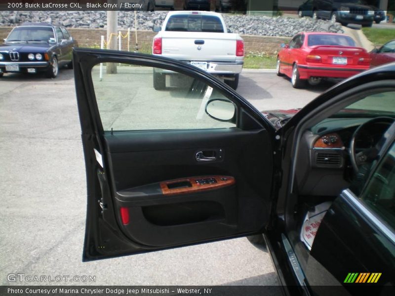 Black Onyx / Ebony 2005 Buick LaCrosse CXL