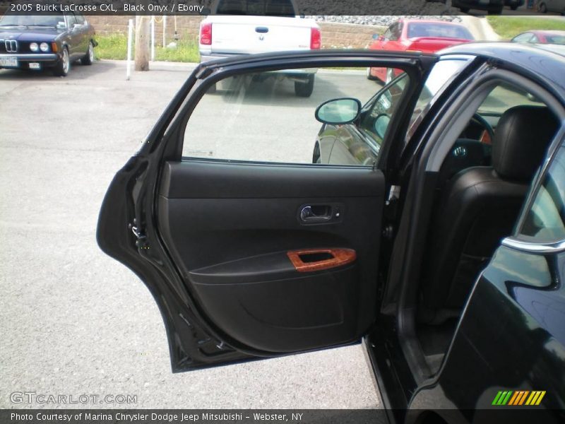 Black Onyx / Ebony 2005 Buick LaCrosse CXL
