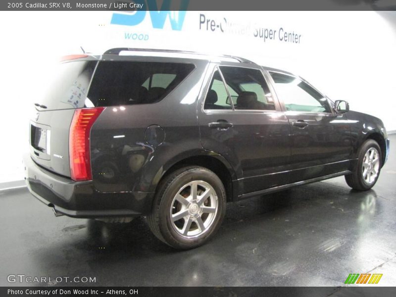 Moonstone / Light Gray 2005 Cadillac SRX V8