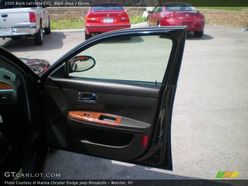 Black Onyx / Ebony 2005 Buick LaCrosse CXL