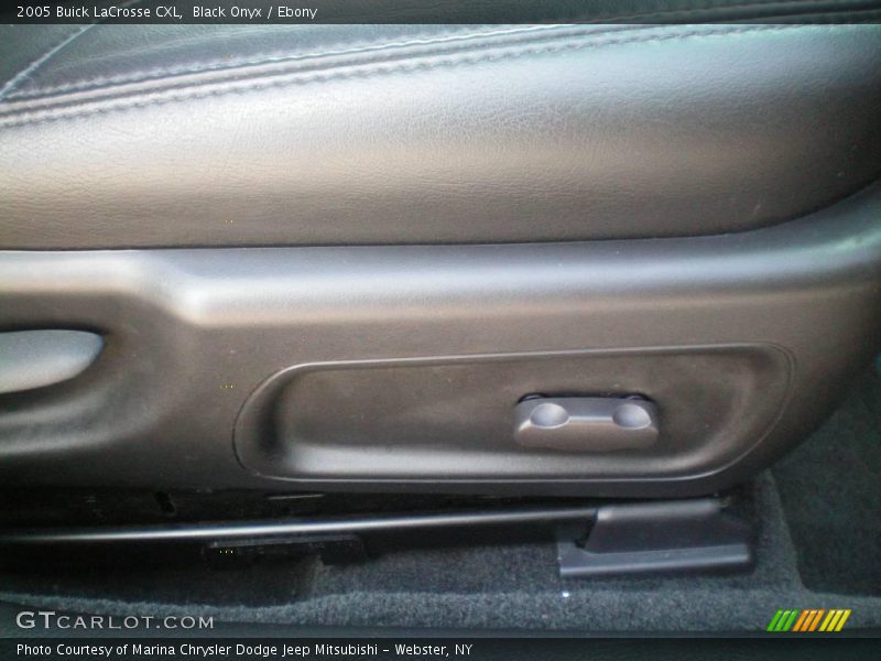 Black Onyx / Ebony 2005 Buick LaCrosse CXL
