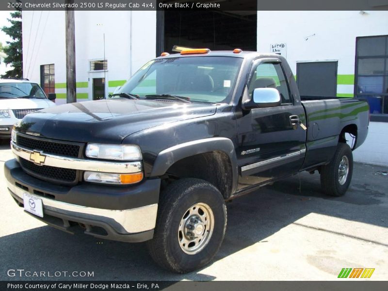 Onyx Black / Graphite 2002 Chevrolet Silverado 2500 LS Regular Cab 4x4
