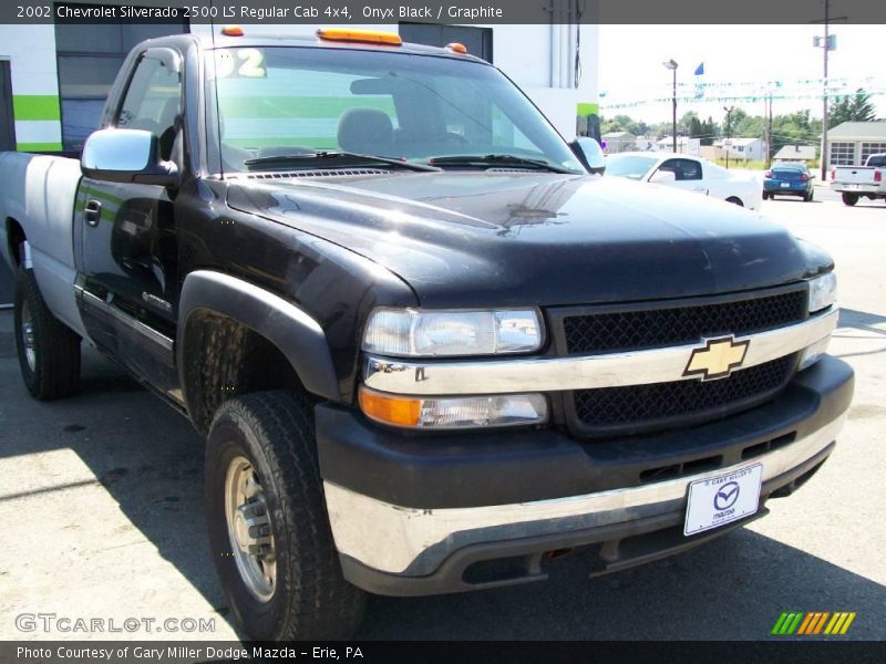 Onyx Black / Graphite 2002 Chevrolet Silverado 2500 LS Regular Cab 4x4