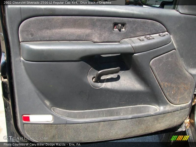 Onyx Black / Graphite 2002 Chevrolet Silverado 2500 LS Regular Cab 4x4