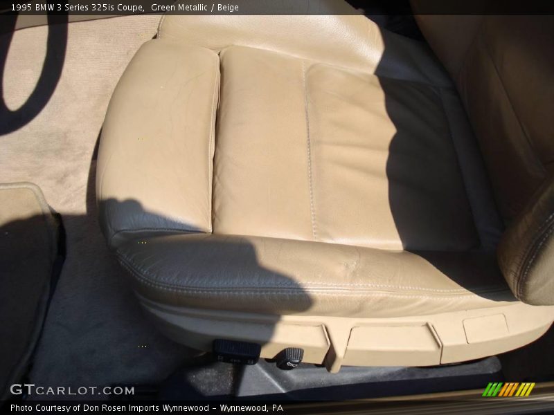 Green Metallic / Beige 1995 BMW 3 Series 325is Coupe