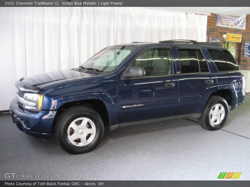 Indigo Blue Metallic / Light Pewter 2002 Chevrolet TrailBlazer LS