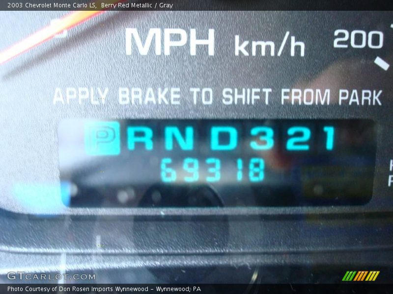 Berry Red Metallic / Gray 2003 Chevrolet Monte Carlo LS