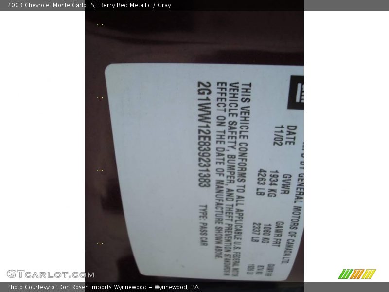 Berry Red Metallic / Gray 2003 Chevrolet Monte Carlo LS