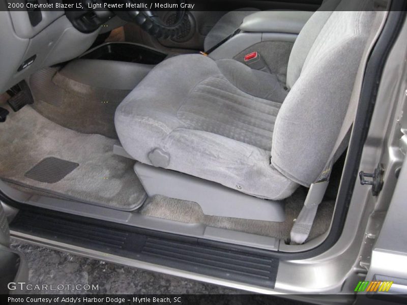 Light Pewter Metallic / Medium Gray 2000 Chevrolet Blazer LS