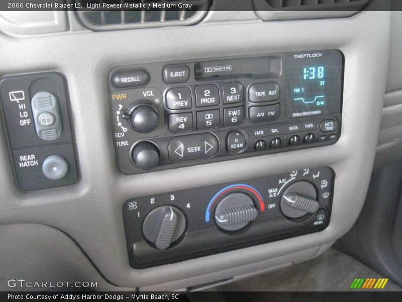Light Pewter Metallic / Medium Gray 2000 Chevrolet Blazer LS