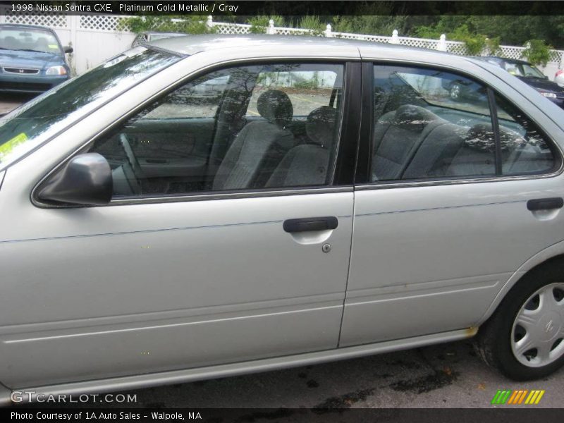 Platinum Gold Metallic / Gray 1998 Nissan Sentra GXE