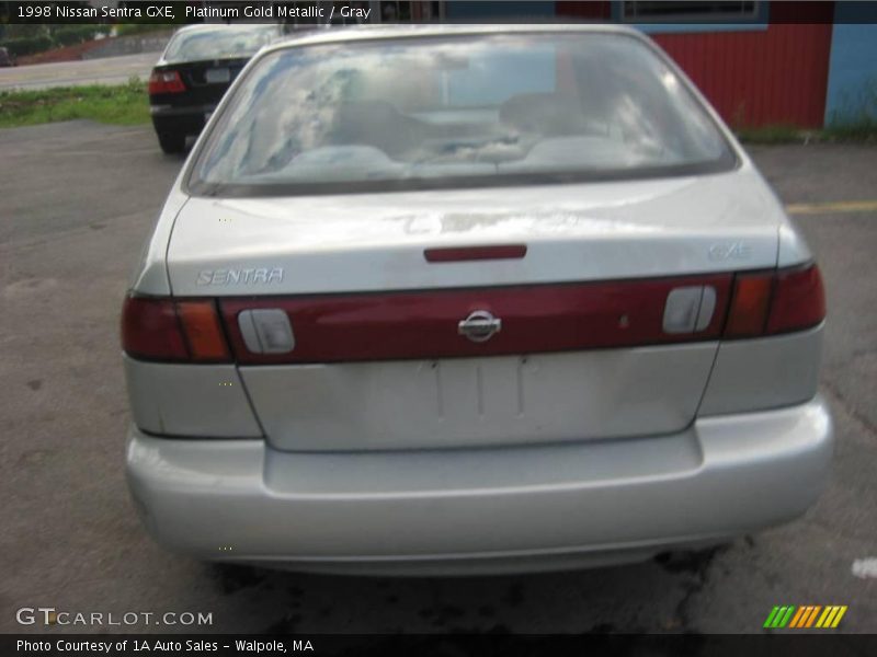 Platinum Gold Metallic / Gray 1998 Nissan Sentra GXE