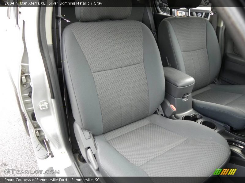 Silver Lightning Metallic / Gray 2004 Nissan Xterra XE