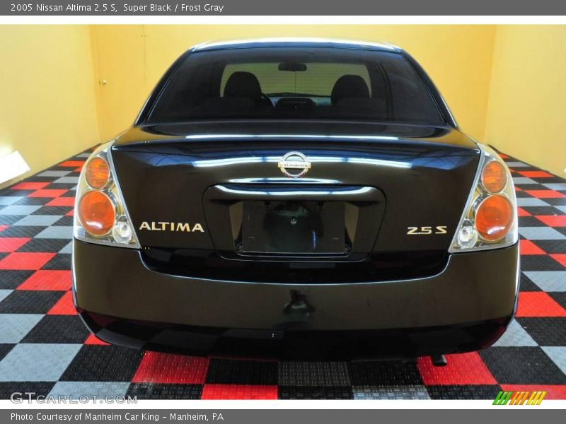 Super Black / Frost Gray 2005 Nissan Altima 2.5 S