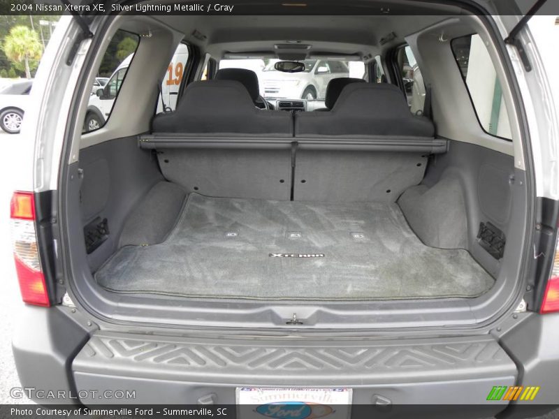 Silver Lightning Metallic / Gray 2004 Nissan Xterra XE