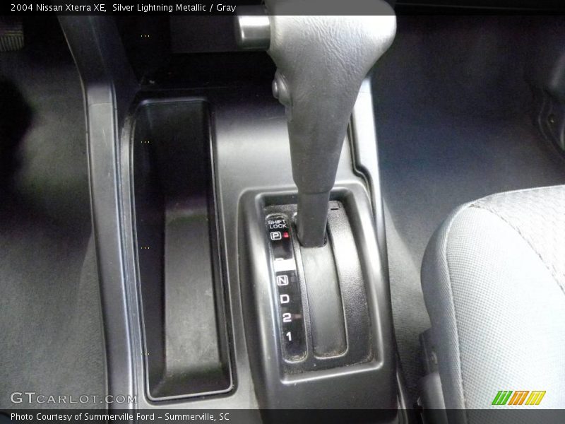 Silver Lightning Metallic / Gray 2004 Nissan Xterra XE