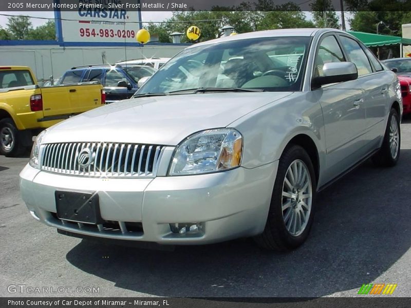 Silver Frost Metallic / Shale 2005 Mercury Montego Premier