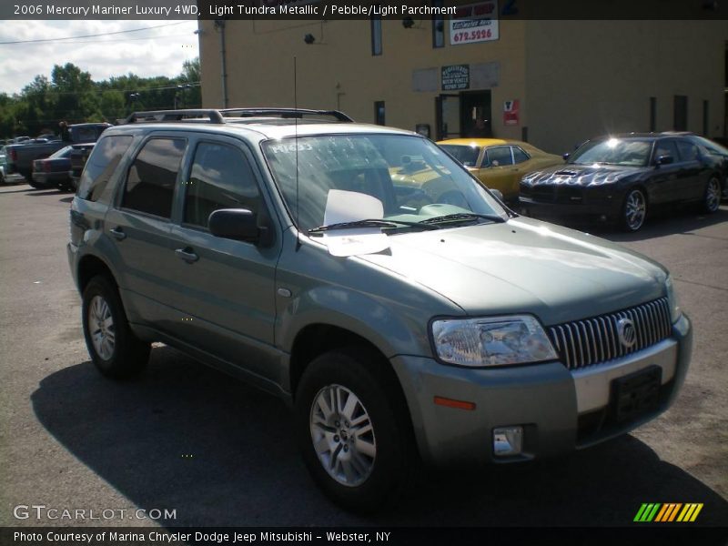 Light Tundra Metallic / Pebble/Light Parchment 2006 Mercury Mariner Luxury 4WD