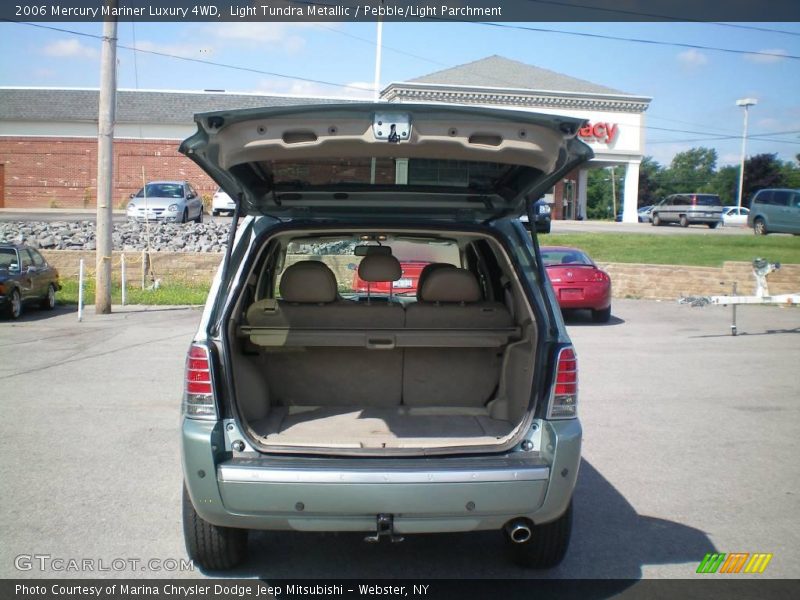 Light Tundra Metallic / Pebble/Light Parchment 2006 Mercury Mariner Luxury 4WD