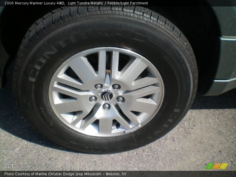 Light Tundra Metallic / Pebble/Light Parchment 2006 Mercury Mariner Luxury 4WD