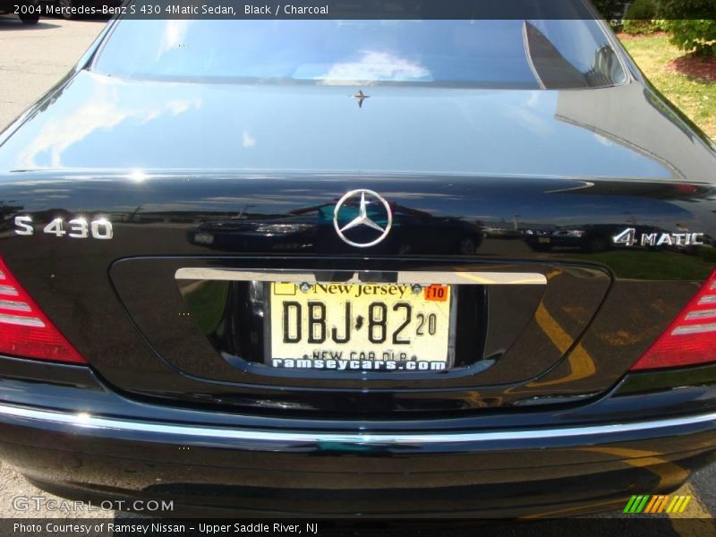 Black / Charcoal 2004 Mercedes-Benz S 430 4Matic Sedan