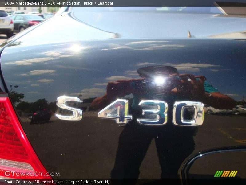 Black / Charcoal 2004 Mercedes-Benz S 430 4Matic Sedan