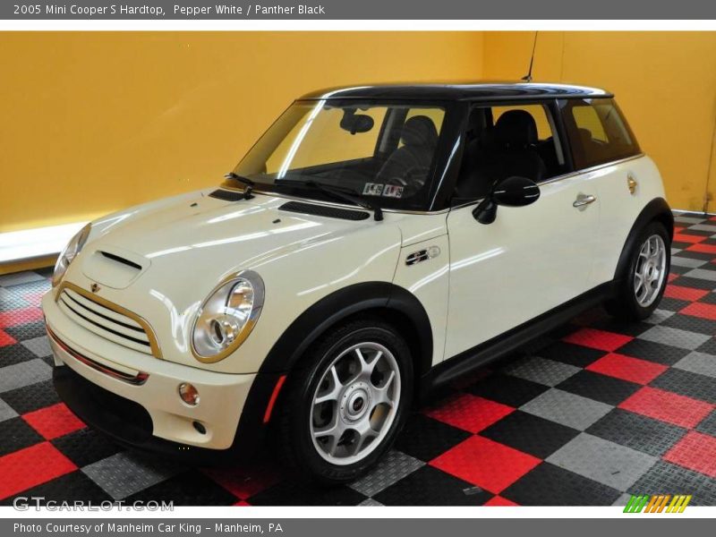 Pepper White / Panther Black 2005 Mini Cooper S Hardtop