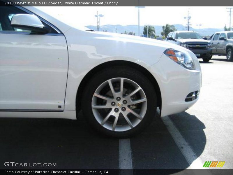 White Diamond Tricoat / Ebony 2010 Chevrolet Malibu LTZ Sedan