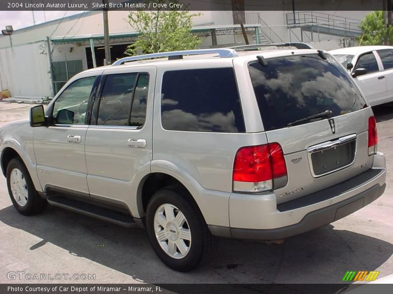 Silver Birch Metallic / Dove Grey 2004 Lincoln Aviator Luxury