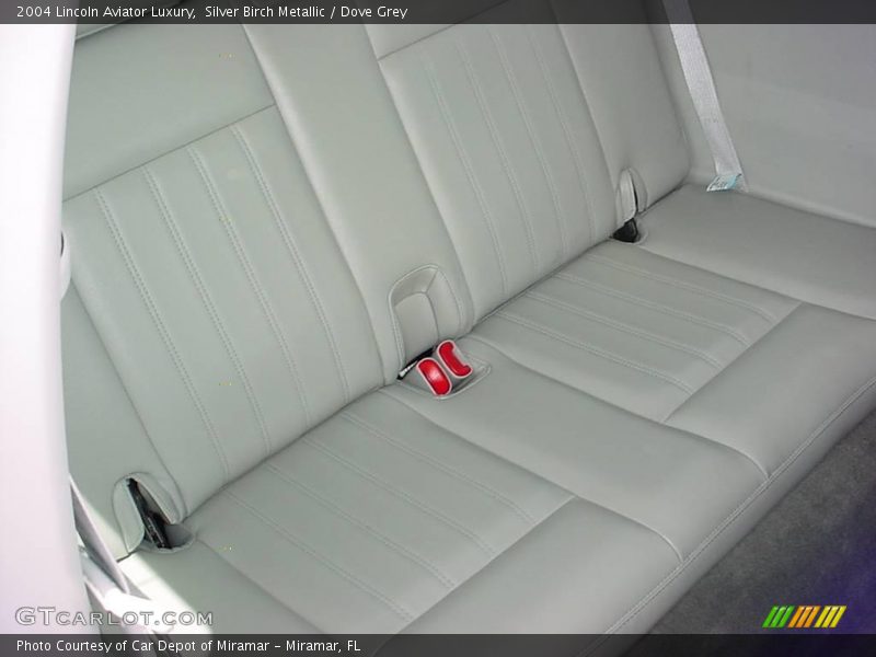 Silver Birch Metallic / Dove Grey 2004 Lincoln Aviator Luxury