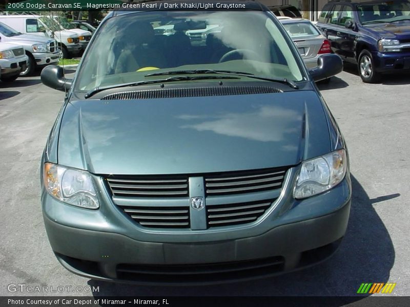 Magnesium Green Pearl / Dark Khaki/Light Graystone 2006 Dodge Caravan SE